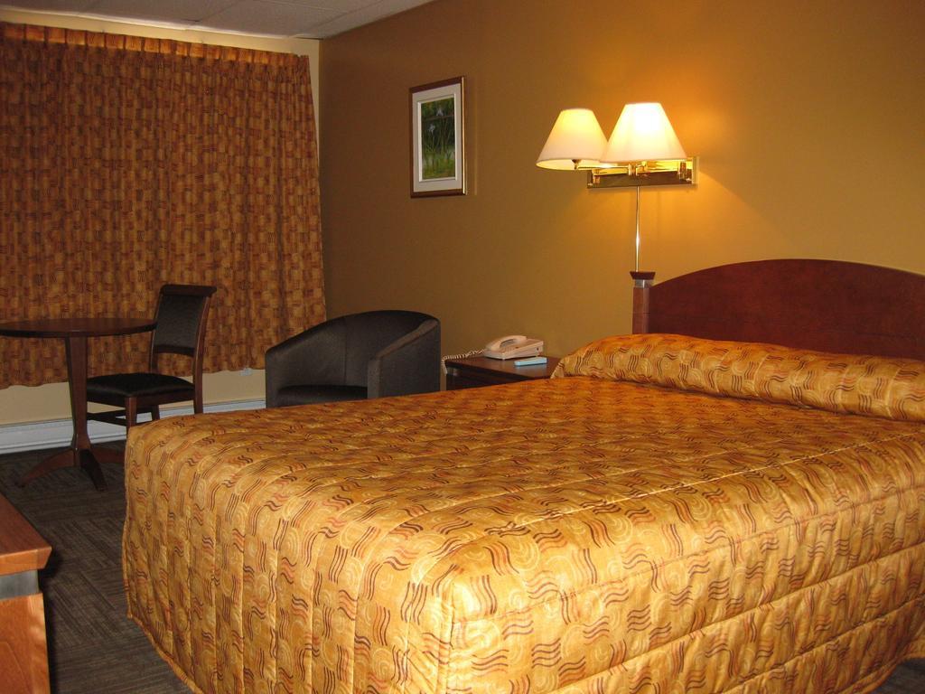 Hotel Matagami Δωμάτιο φωτογραφία